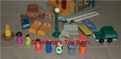 GRANDMAS TOY BARN