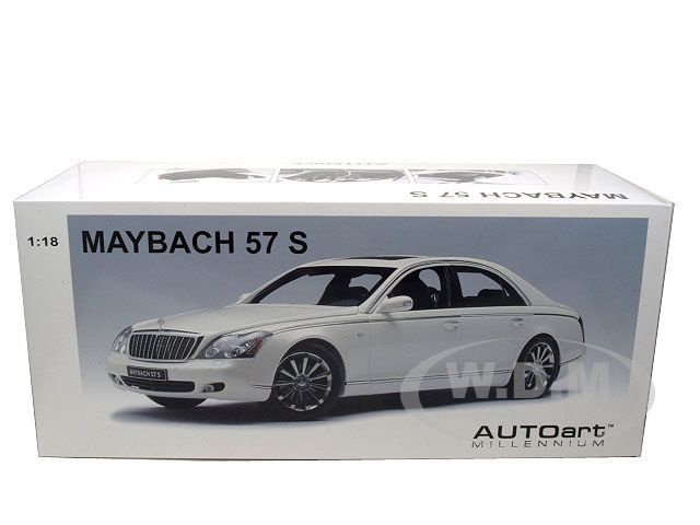 2005 MAYBACH 57 S WHITE AUTOART 118 DIECAST MODEL CAR  