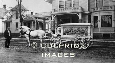 1912 PHOTO SALEM OREGON Rigdon Mortuary Hearse Workers  