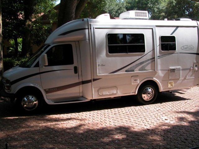 2003 R Vision Trail Lite 211 21Ft Class B+ Motorhome  