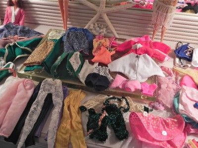 Large 100+ Vintage Barbie Clothes 2   1966 Dolls & Accessories Lot 