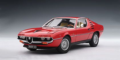 Alfa Romeo 1970 Montreal Red 118 DIECAST CAR AUTOART  