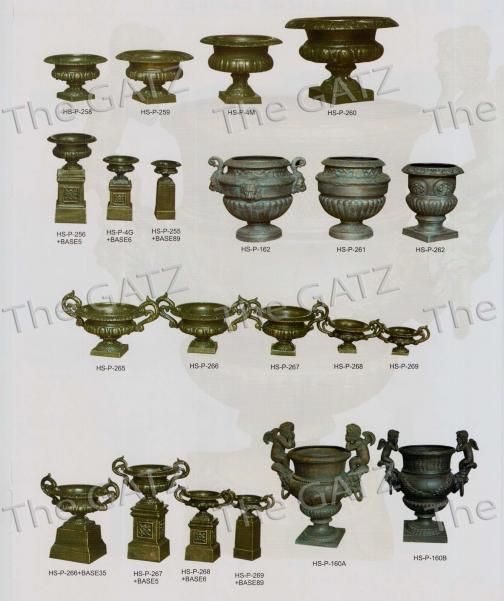 Container of Cast Iron Urns Wholesale  