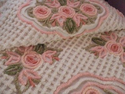 VINTAGE CHENILLE BEDSPREAD Gorgeous Extra Plush Cabbage Roses 