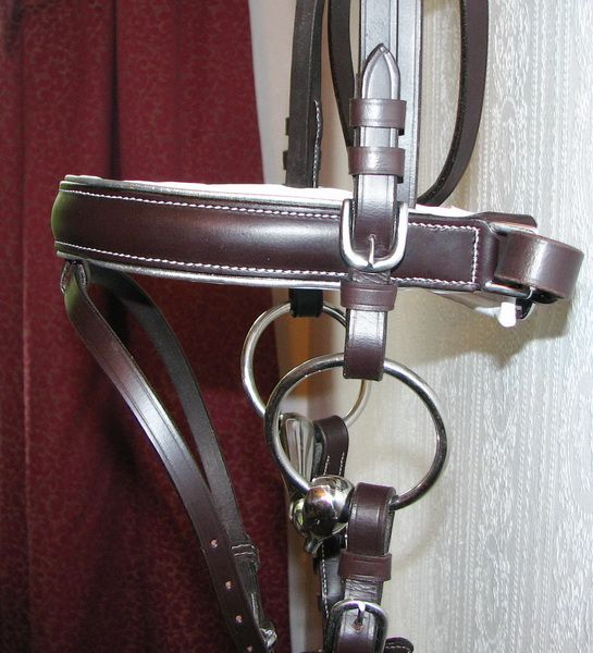 FSS German POSH SILVER Piping Comfort WHITE Padded Crank BRIDLE 