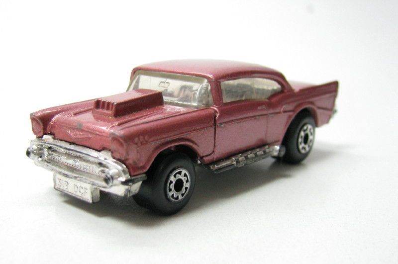 MATCHBOX MODEL TOY CAR 57 CHEVY LESNEY ENGLAND 1979  