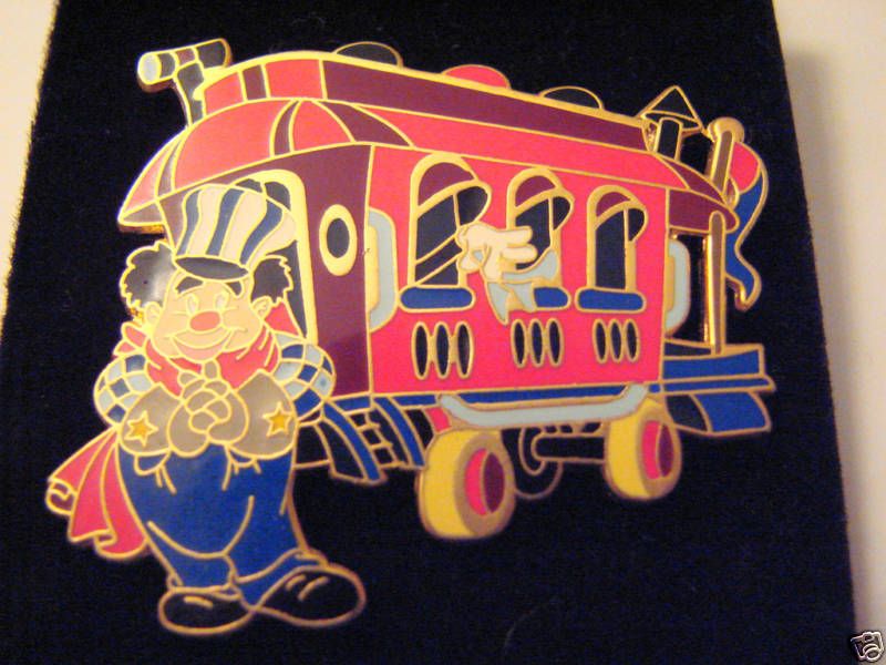 MICKEYS TRAIN PARADE ED2129 CLOWN CABOOSE FLOAT PIN 10  