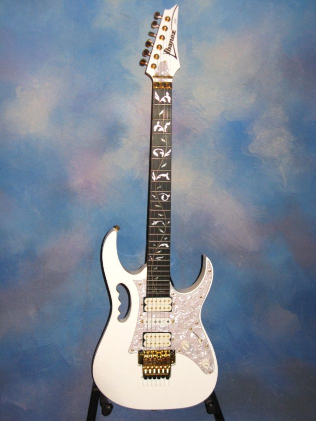 1999 IBANEZ STEVE VAI JEM VINE AUTOGRAPHED  