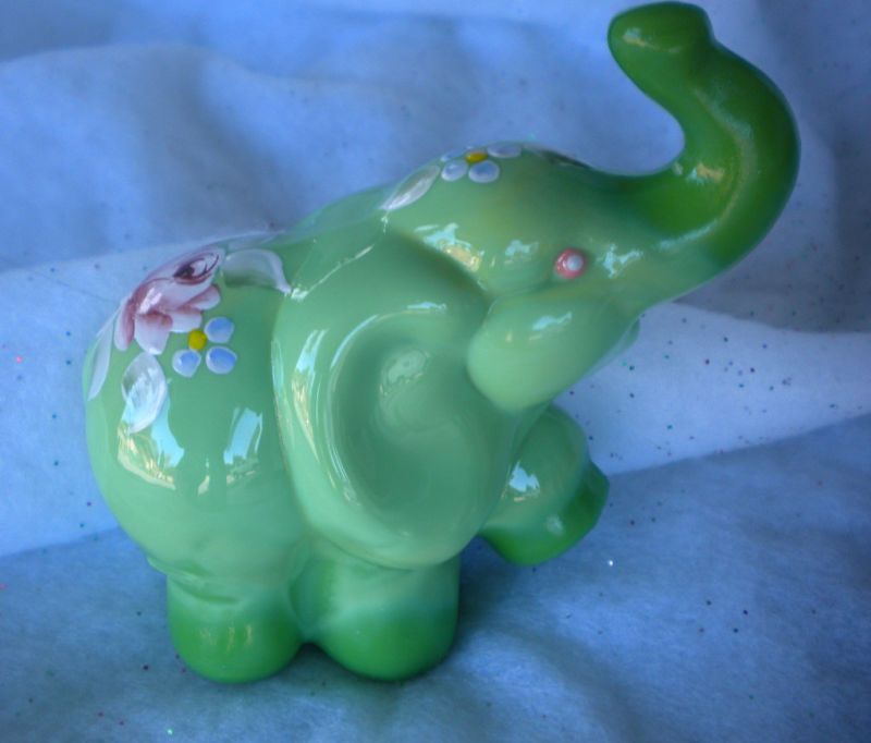 FENTON CHAMELEON GREEN HAND PAINTED ELEPHANT  