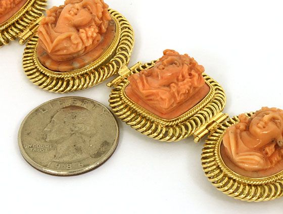 STUNNING 18K & 3D HAND CARVED CORAL CAMEOS BRACELET  