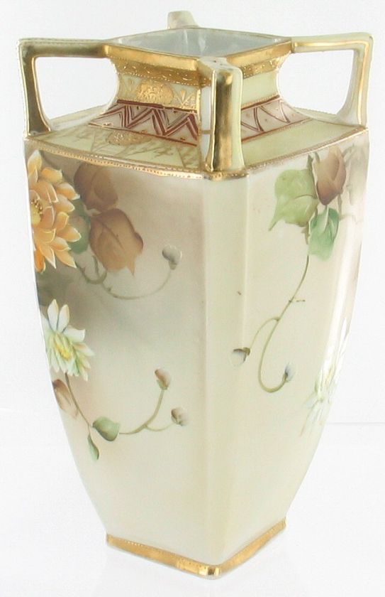 IMPERIAL NIPPON GORGEOUS HANDLED OLD ROSES VASE URN  