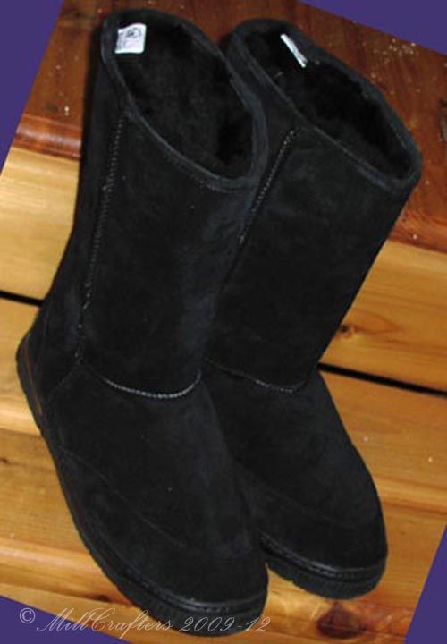 129844BK10 NEW WOMENS TALL SHEEPSKIN BOOT BLACK SIZE 10  