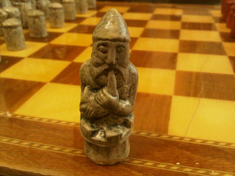 If your looking for a beautiful, collectable chess set but want 