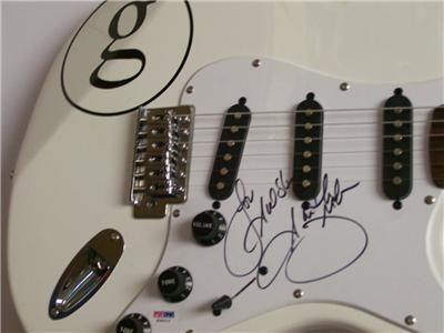GARTH BROOKS Electric White PSA DNA Guitar Signed Autograph COA  