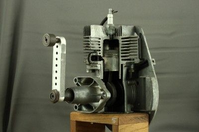 Vintage Mechanical Engineering School Training Model Single Cylinder 