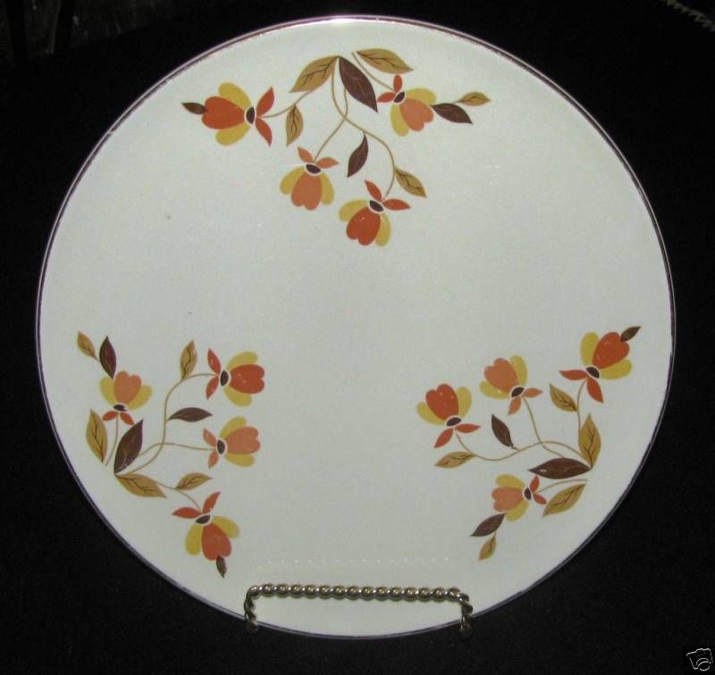 JEWEL TEA AUTUMN LEAF CAKE PLATE  