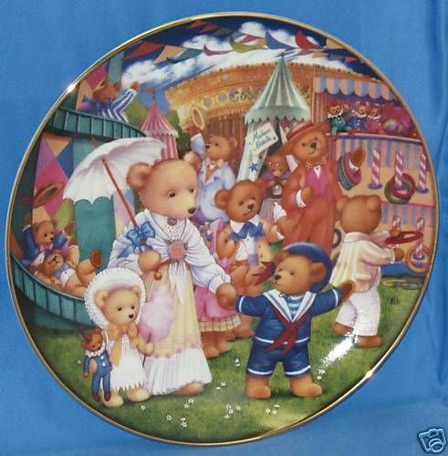 FRANKLIN MINT TEDDY BEAR FAIR PLATE  