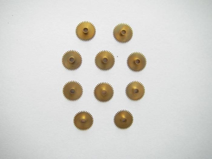 Durowe cal. 420 watch movement parts; 10 hour wheels  