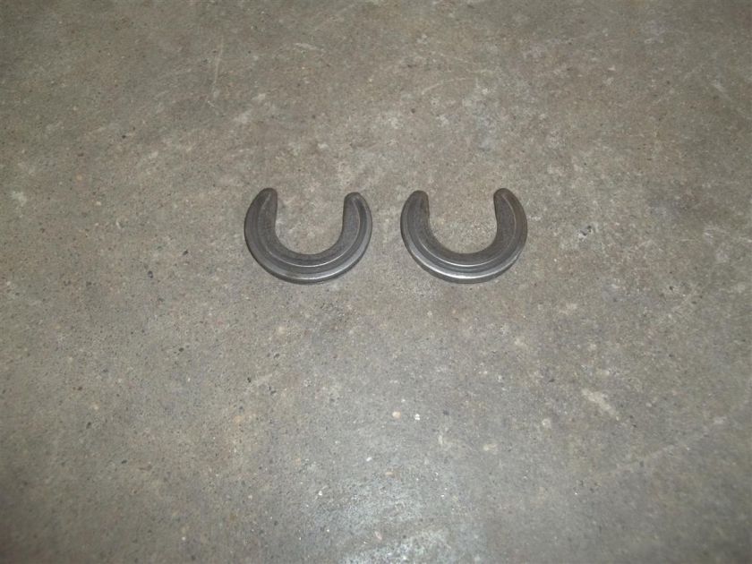 82 92 Camaro Firebird 7 5/8 26 Spline 10 Bolt Axle C Clips / C Clips 