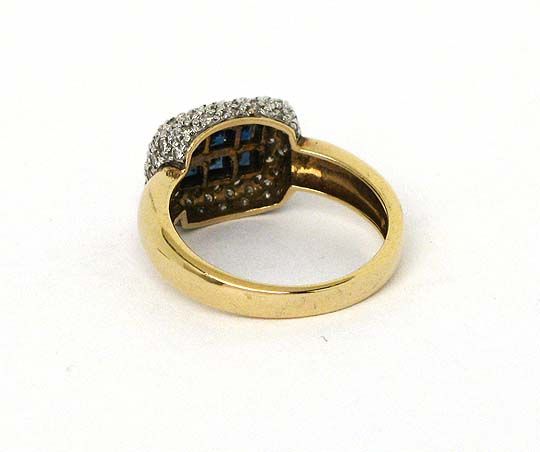 EXQUISITE 18K, DIAMONDS & INVISIBLY SET SAPPHIRES RING  