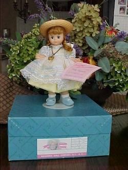 1990 8 POLLY PIGTAILS DOLL  MADAME ALEXANDER CLUB EXC  