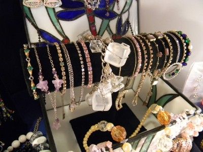 Huge Rhinestone and Bead Jewelry Lot   Vintage to Modern   270 Pieces 