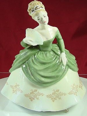 Royal Doulton Soiree HN2312 Retired MINT Condition  