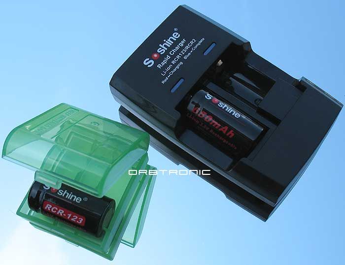 CR123 RAPID CHARGER+Two LITHIUM Recharge 3V Batteries  