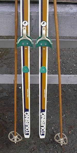 Cross Country 70 Skis 3 pin 180 cm +Poles KARHU  