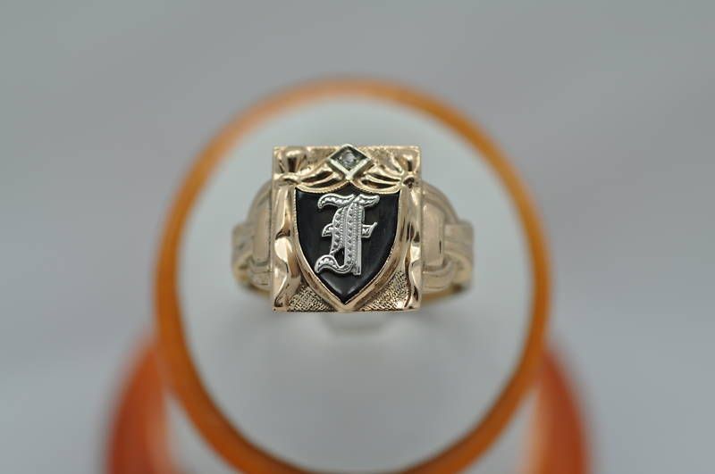 ANTIQUE DECO FAMILY CREST RING 10K GOLD ONYX & DIAMOND  