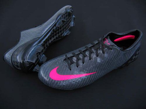 Nike Mercurial SL carbon fiber soccer shoe